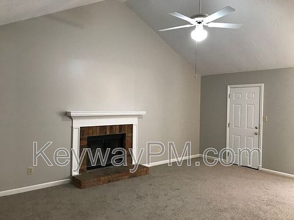 2nd image of 3443 Linderwood Dr