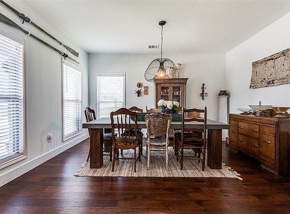 5th image of 409 Peninsula Dr