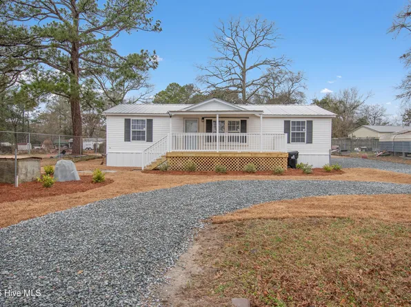 119 Shade Tree Lane SW, Supply, NC 28462
