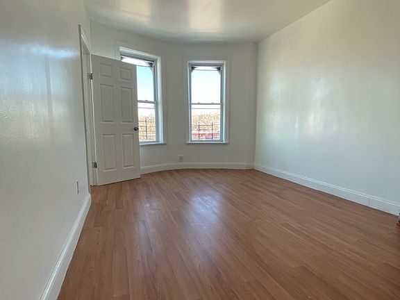 5th image of 442 51st St #4L