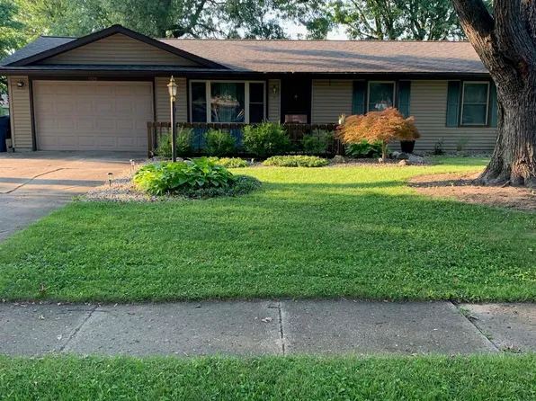 1729 Lopshire Dr, New Haven, IN 46774