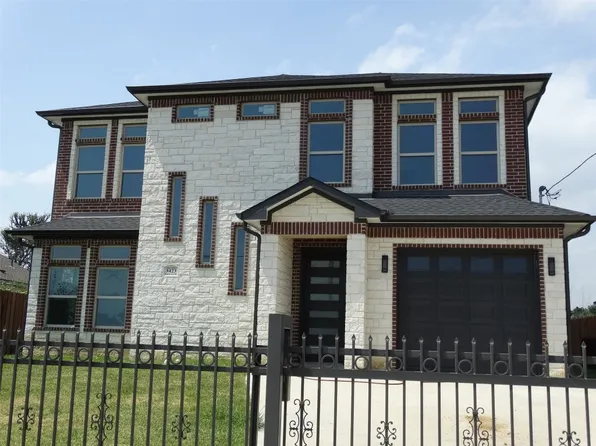 3423 Bickers St, Dallas, TX 75212