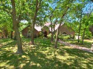 4004 Stardust Ln, Tuttle, OK 73089