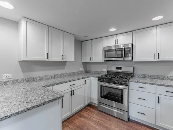 2129 N 73rd Ave #G, Elmwood Park, IL 60707