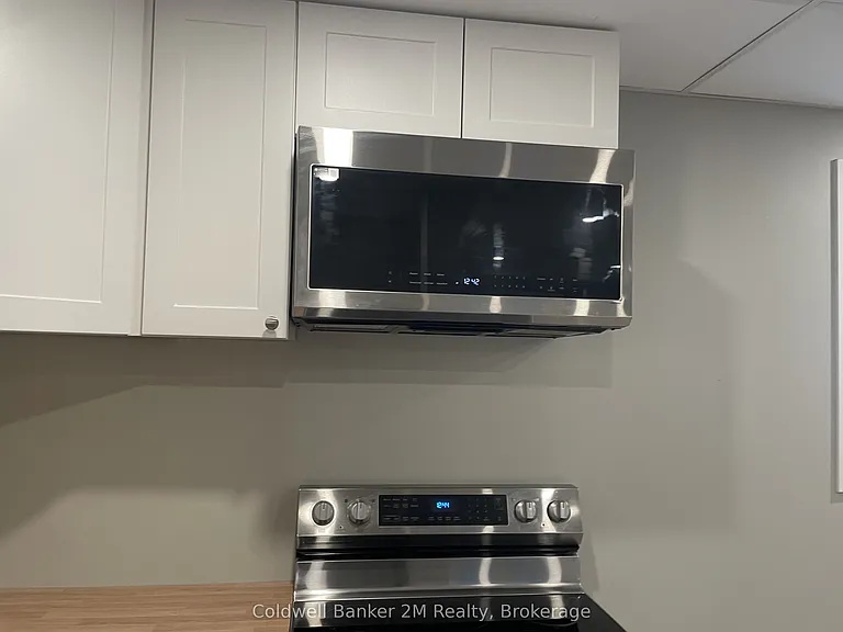 101 Bobcaygeon Rd #4 — Photo 6
