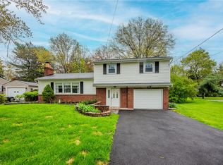 132 Kirk Rd, Rochester, NY 14612