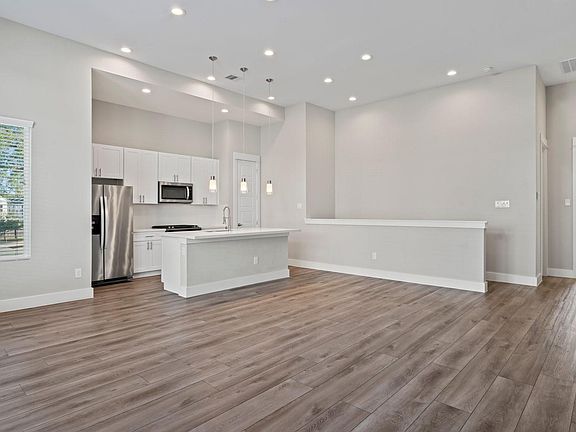 2nd image of 814 Thornton Rd #F