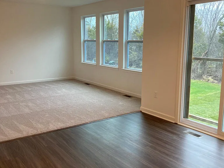 9391 White Tail Dr — Photo 10