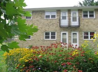 205 Sunny Meade Ln, Madison, WI 53713