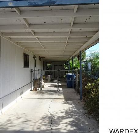 2nd image of 2350 Castle Rock Cir