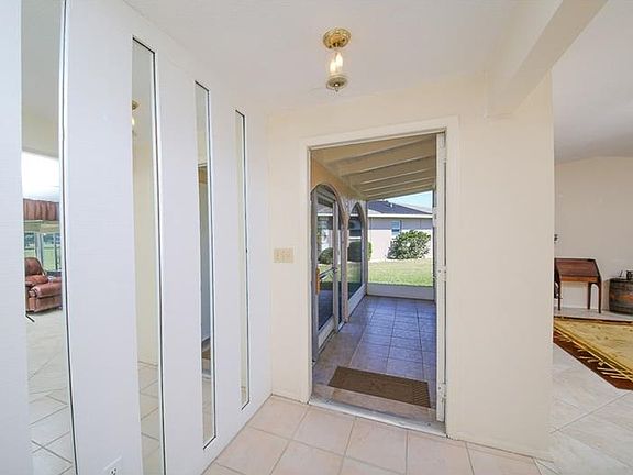 4th image of 89 Oakland Hills Pl