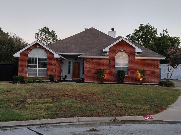 3rd image of 5744 Straightaway Dr