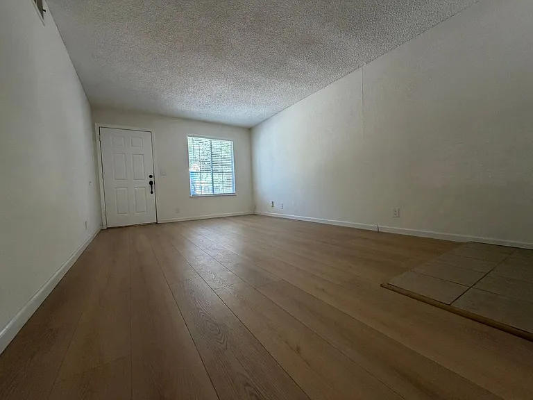 5061 Shell St — Photo 30
