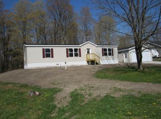 106 Applewood Dr, Highgate Springs, VT 05460