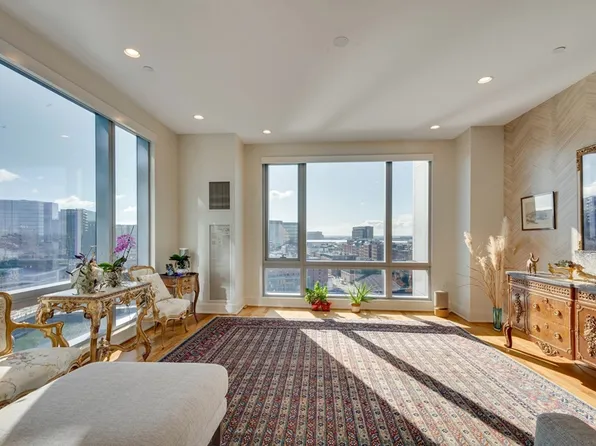 500 Atlantic Ave Unit 17N, Boston, MA 02210