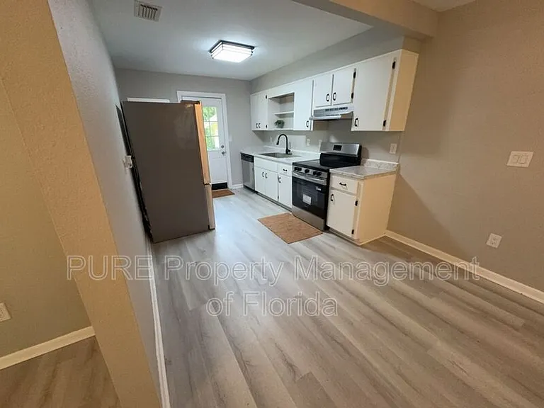 595 NW 100th St #A — Photo 14