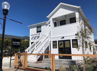 729B Main St, Half Moon Bay, CA 94019