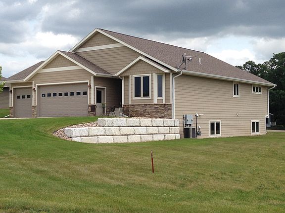 2nd image of 16668 Dero Cir