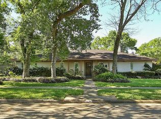 5631 Reamer St, Houston, TX 77096