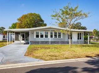 1313 Mohawk Cir, Tavares, FL 32778