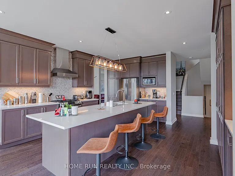 451 Longworth Ave — Photo 15