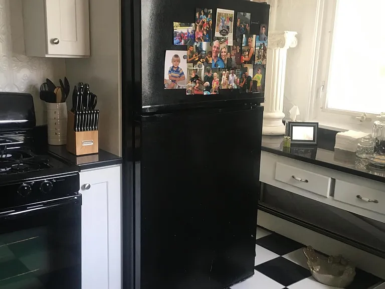 56 Heck Ave — Photo 8