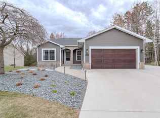 1707 Cedar Creek Dr, Rothschild, WI 54474