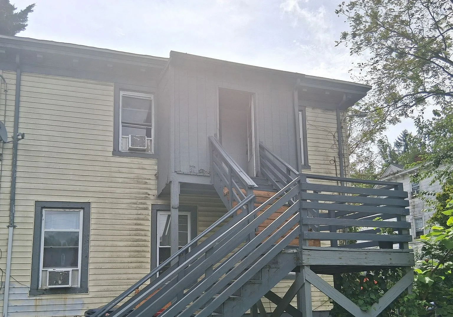 88-90 Bank St. — Photo 3