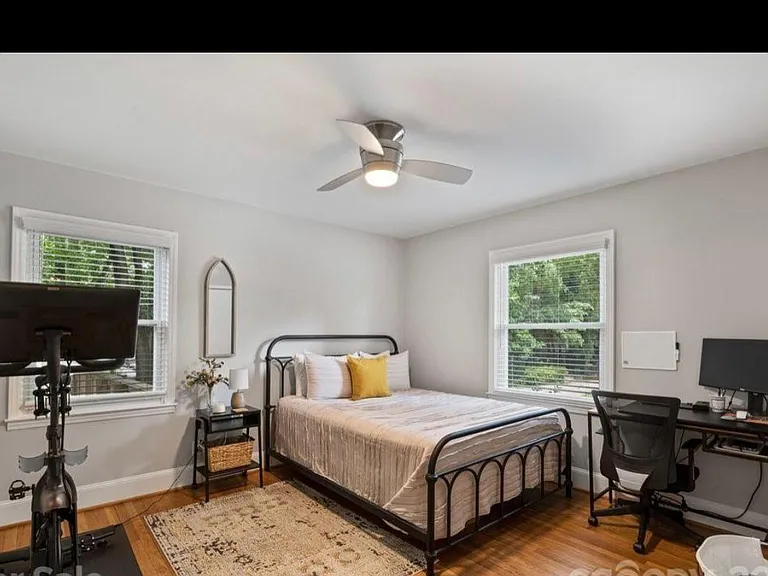 4326 Castleton Rd — Photo 4