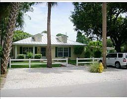5th image of 5715 Indiana Ave