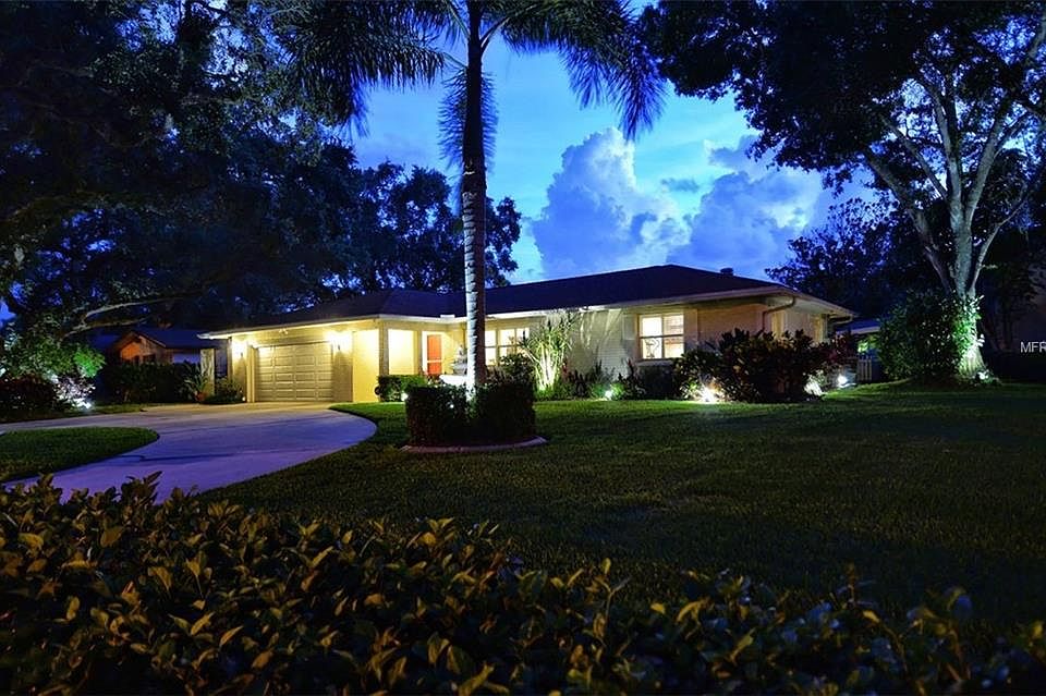 1st image of 80 Mimosa Dr