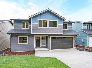 2482 W Echo Bay Dr, Bremerton, WA 98312