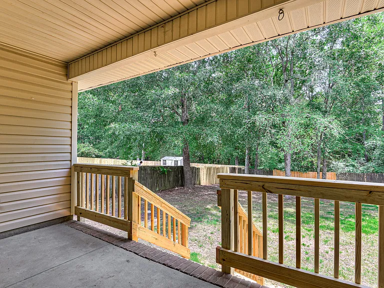 1955 Shoreline Dr — Photo 30