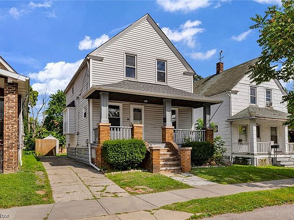 2nd image of 3108 Cypress Ave