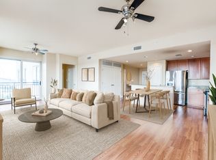 215 Center St APT 1205, San Antonio, TX 78202