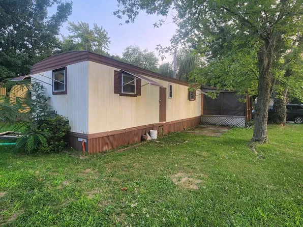 112 Michigan Ave, Williamstown, NJ 08094