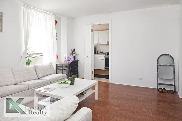 Rented by Lucas X Realty LLC | media 3