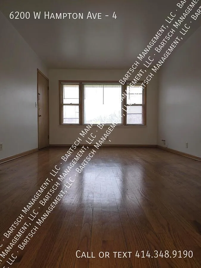 2 bed, $1,000 — Photo 2