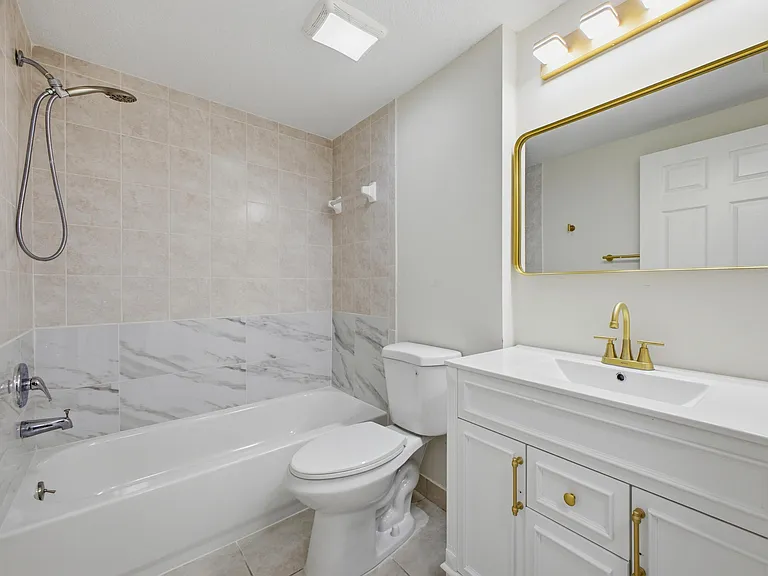 4535 Oak Terrace Dr — Photo 22