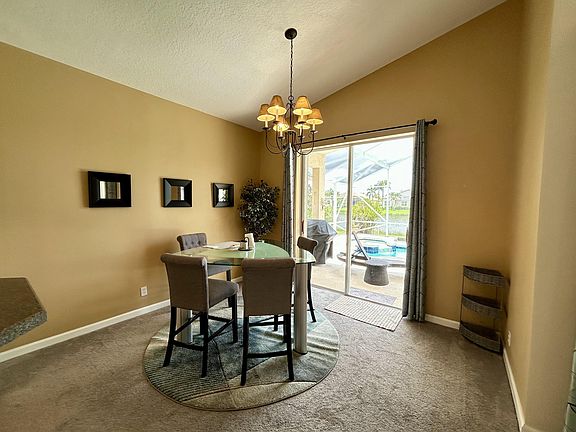4th image of 360 NW Shoreline Cir