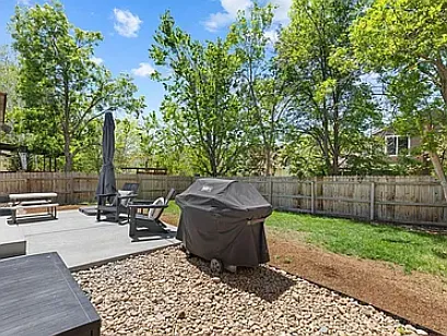 2297 Bristol St — Photo 37