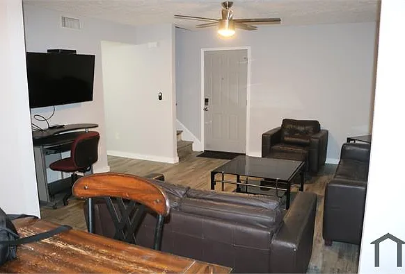 3830 Kensingwood Trce — Photo 12