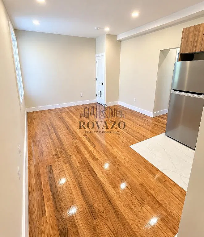 1 bed, 600 sqft, $1,895 — Photo 2