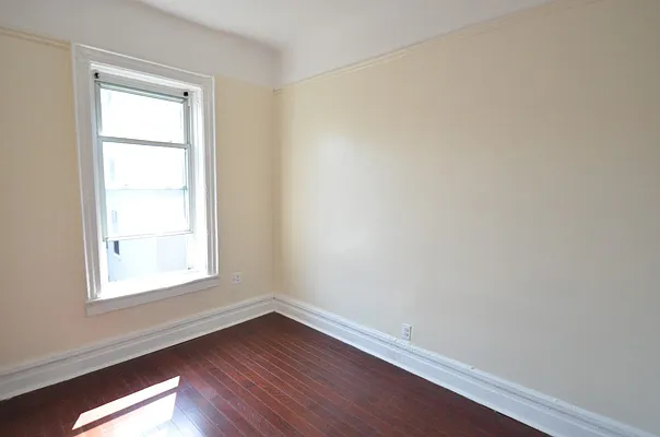 Rented by CITY SKYLINE REALTY INC | media 21