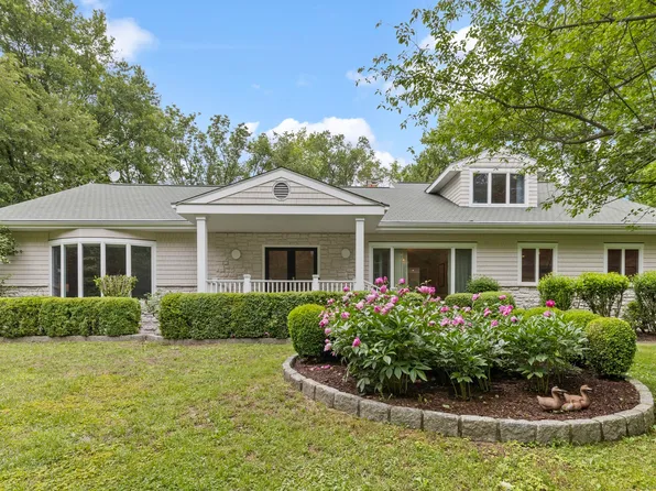 124 Westover Lane, Stamford, CT 06902