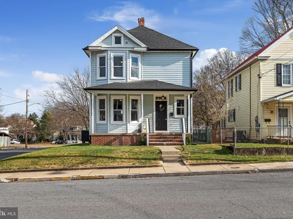 800 New York Ave, Martinsburg, WV 25401