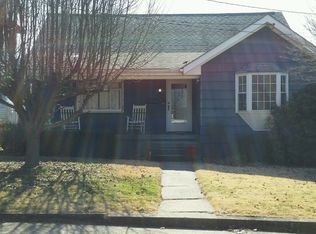 311 4th St, Moundsville, WV 26041