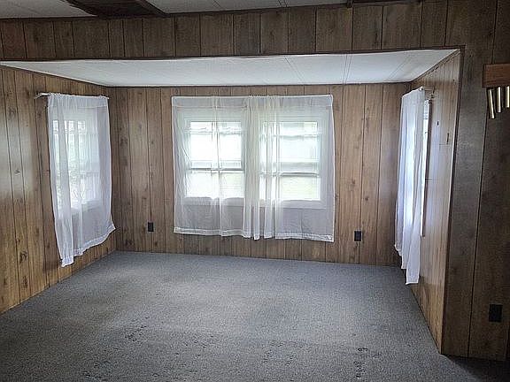 3rd image of 2115 Central Ave