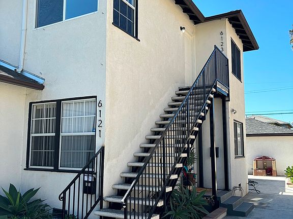 2nd image of 6119 S Harvard Blvd #6123
