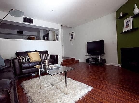4th image of 7320 Hawthorn Ave #A